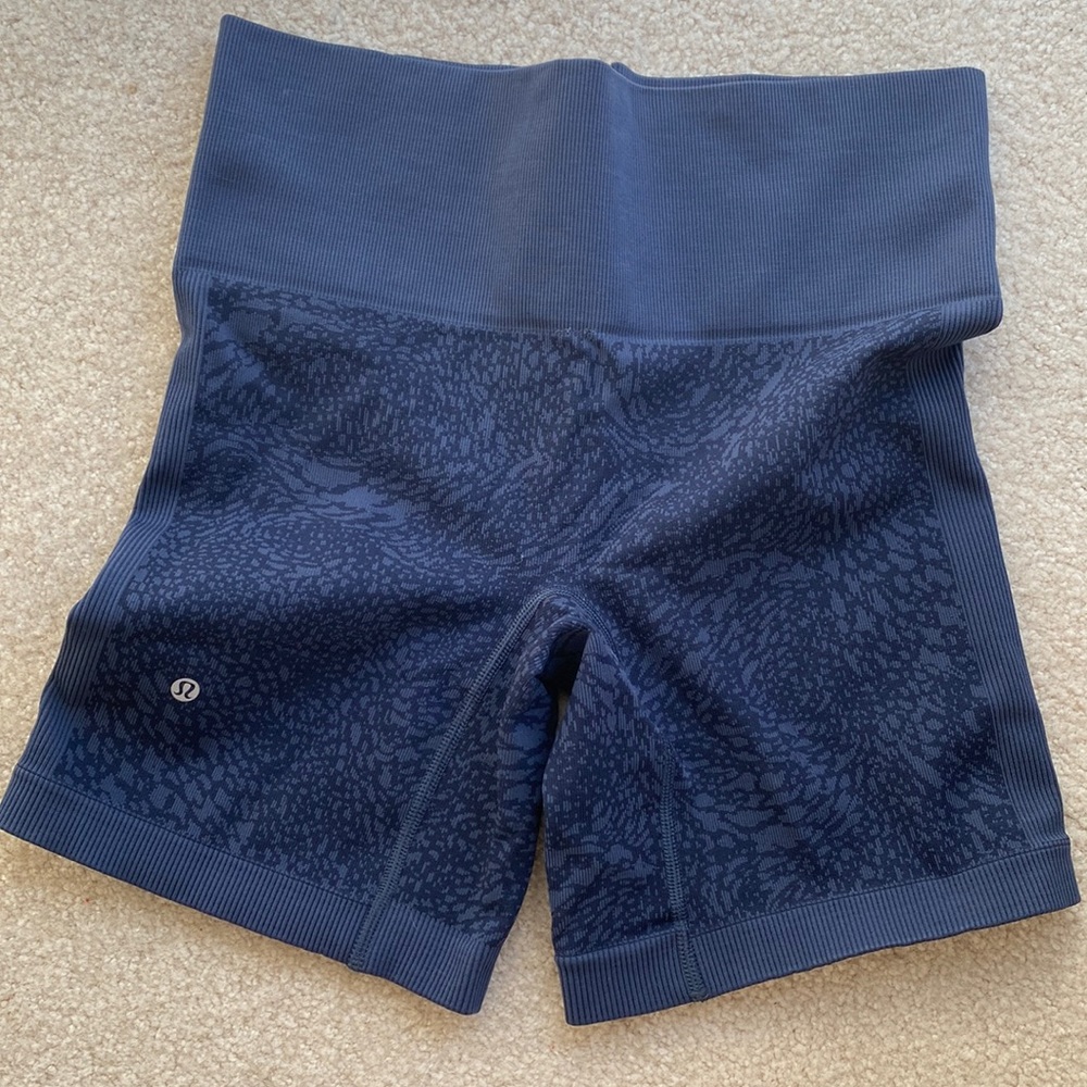 Lululemon biker shorts